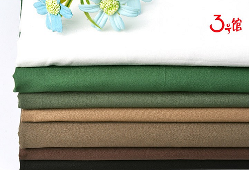 梭織<a href=http://m.5ball.cn/ target='_blank'>面料</a>能擋風(fēng)嗎？會(huì)掉色嗎