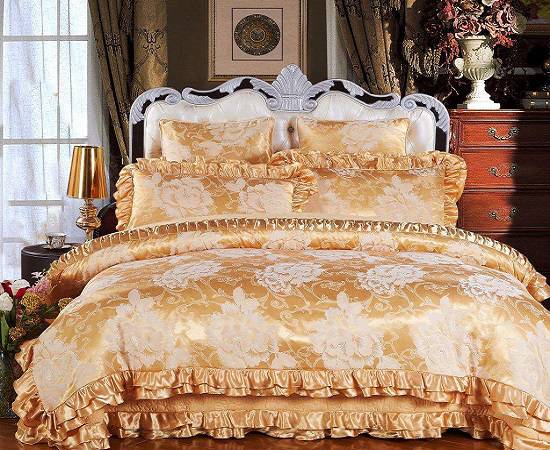 什么是提花<a href=http://m.5ball.cn/ target='_blank'>面料</a>？面料的優(yōu)點(diǎn)和缺點(diǎn)有哪些