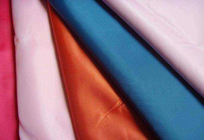 里料和<a href=http://m.5ball.cn/ target='_blank'>面料</a>有什么區(qū)別