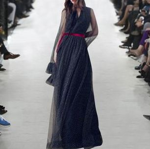 禮服面料常用有哪些？都有什么特點(diǎn)？