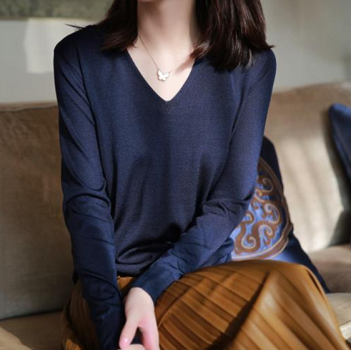 仿醋酸面料是什么？仿醋酸面料優(yōu)缺點(diǎn)